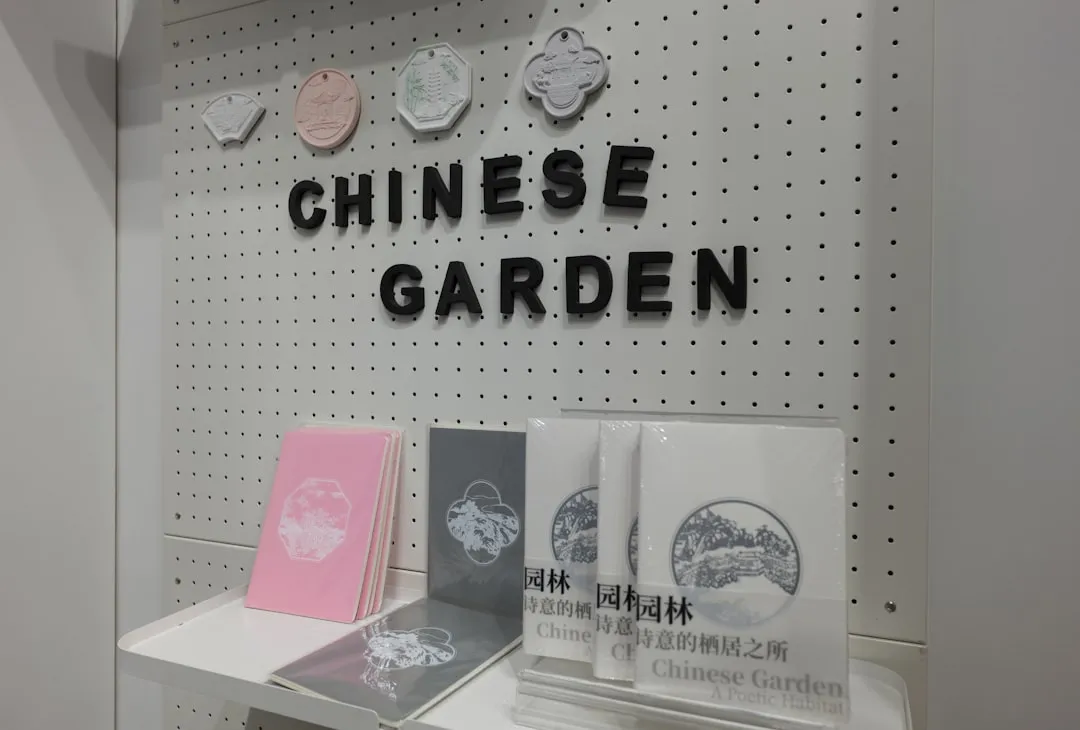 海口企业信封信纸设计规范与印刷工艺对比分析